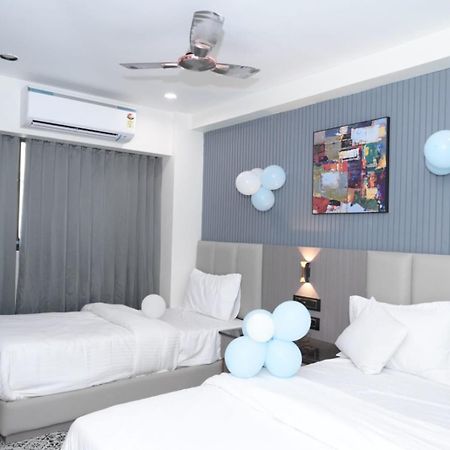 Hotel Dream アーメダバード エクステリア 写真