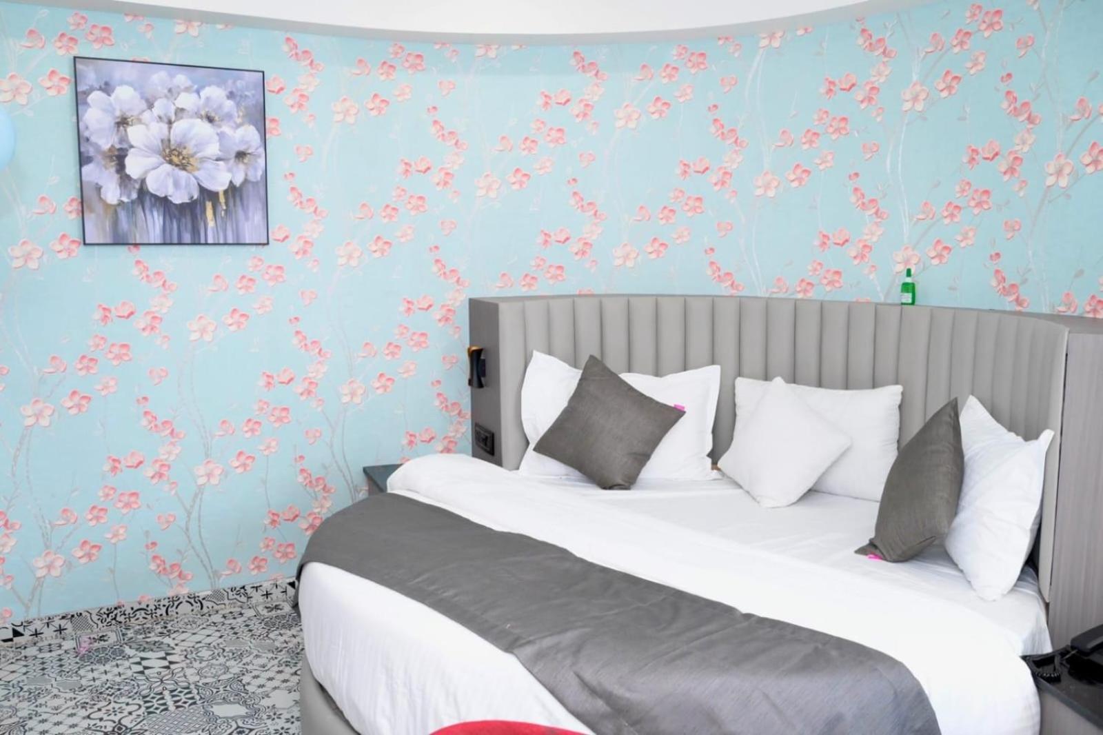 Hotel Dream アーメダバード エクステリア 写真