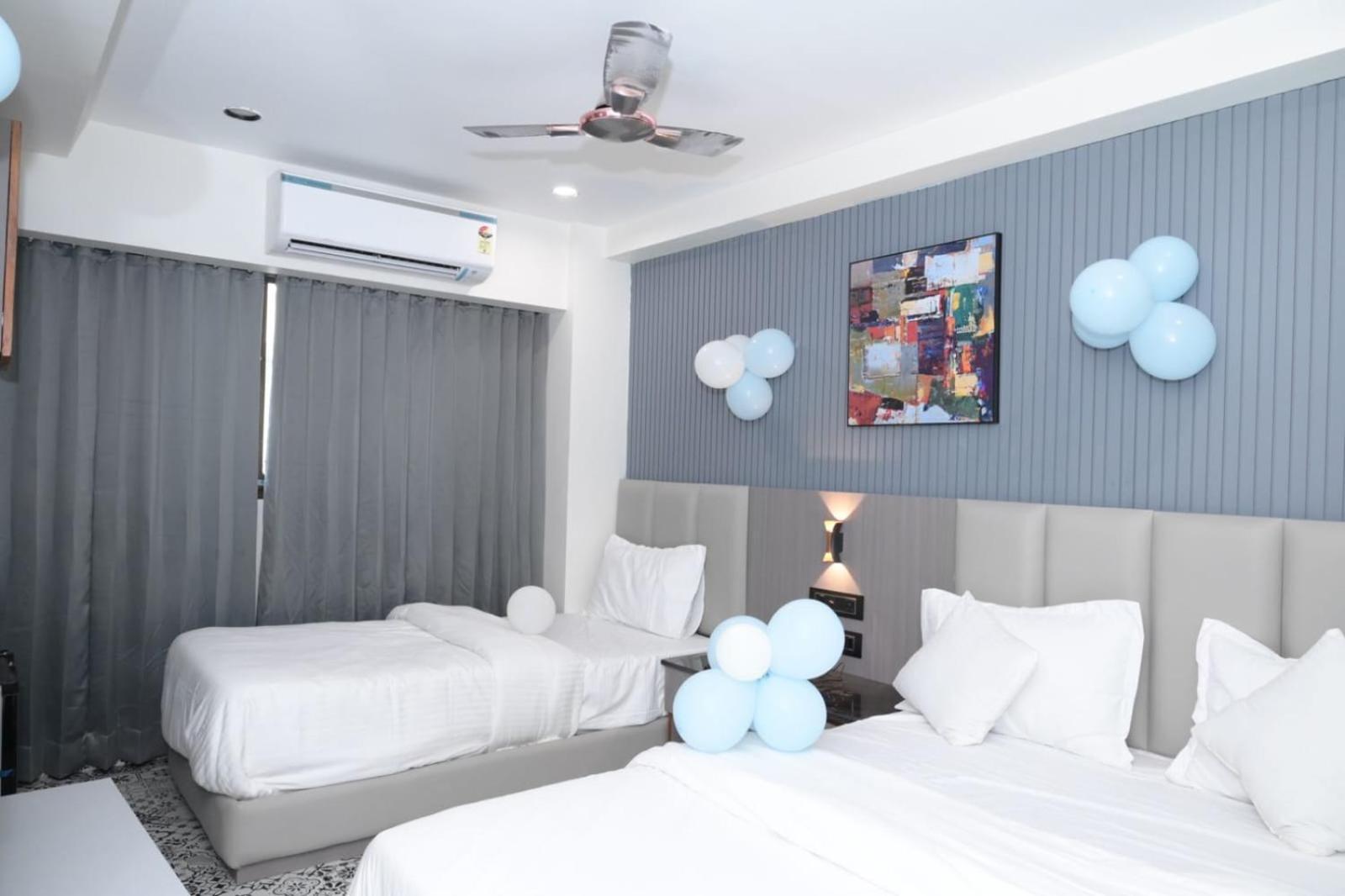 Hotel Dream アーメダバード エクステリア 写真